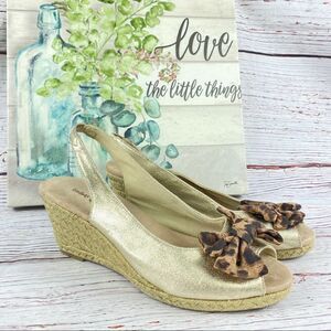 Lindsay Phillips Metallic Gold Leopard Bow Wedge